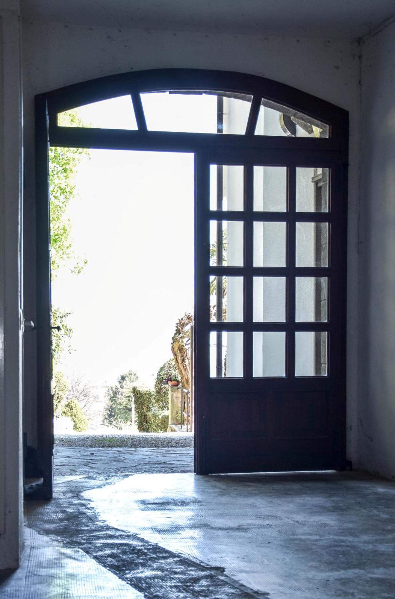 Villa Antonella, App. Vittoria Tavernerio エクステリア 写真
